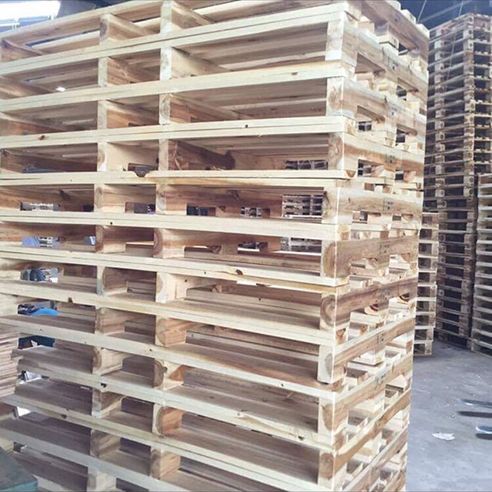 pallet gỗ tràm
