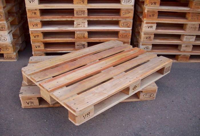 pallet gỗ thông giá rẻ