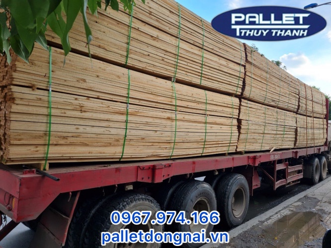 Sản xuất Pallet gỗ thông sấy khô