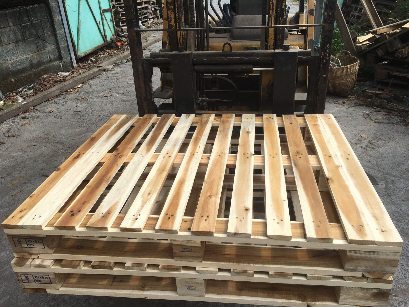thu mua pallet gỗ đồng nai